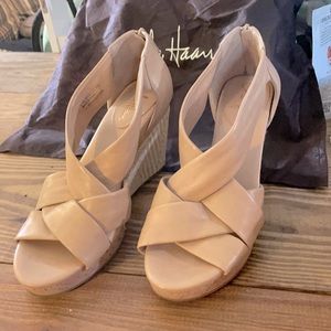 Cole Hann, soft leather in nude practically brand new size 9,  2 1/2” wedge